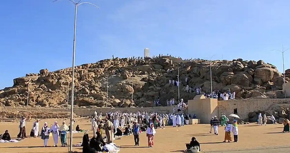 The Seven Grand Mountains of Makkah