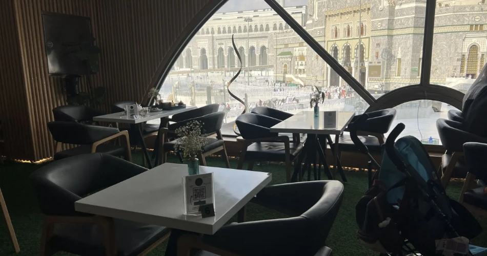 A Complete Guide To Cafe Moments In Makkah