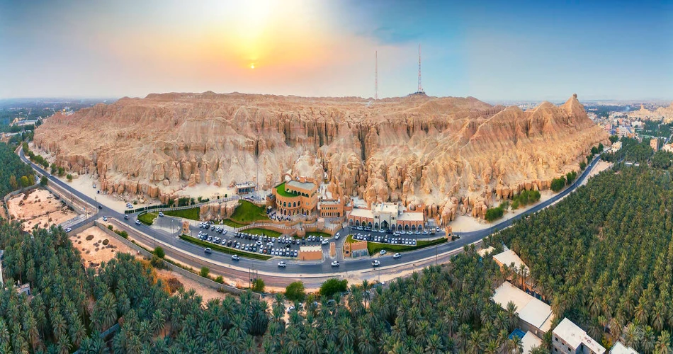 Best Stops Between Al Khobar and Makkah