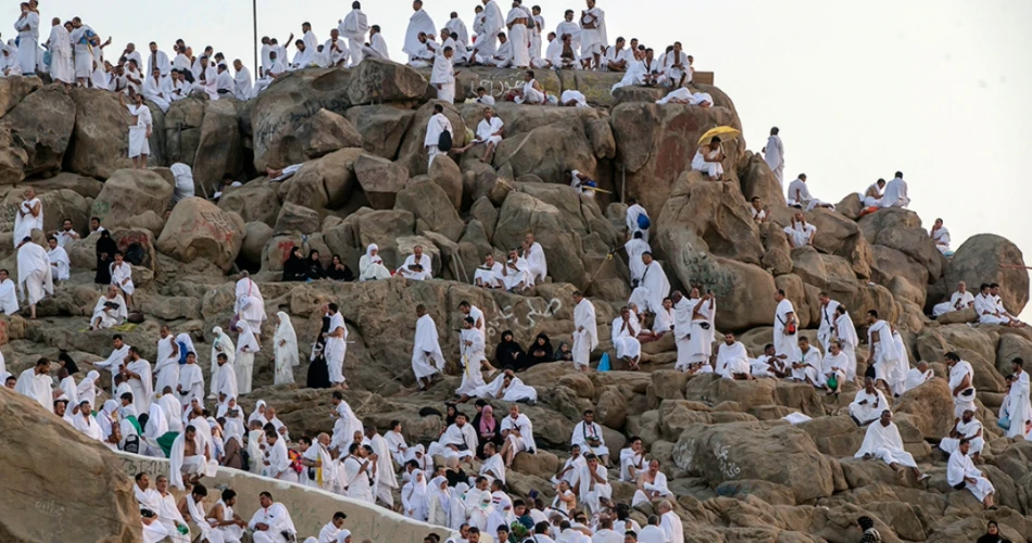 Top Islamic Places to Visit in Makkah: Arafat, Noor & Hira Cave