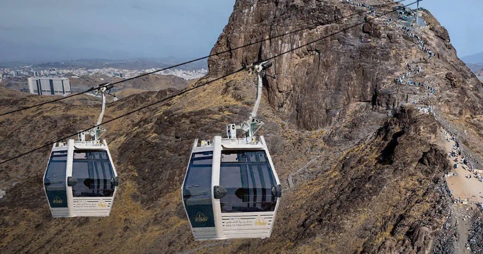 Top Islamic Places to Visit in Makkah: Arafat, Noor & Hira Cave