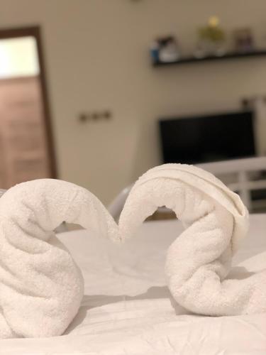 غرفة راقية ودورة مياه 