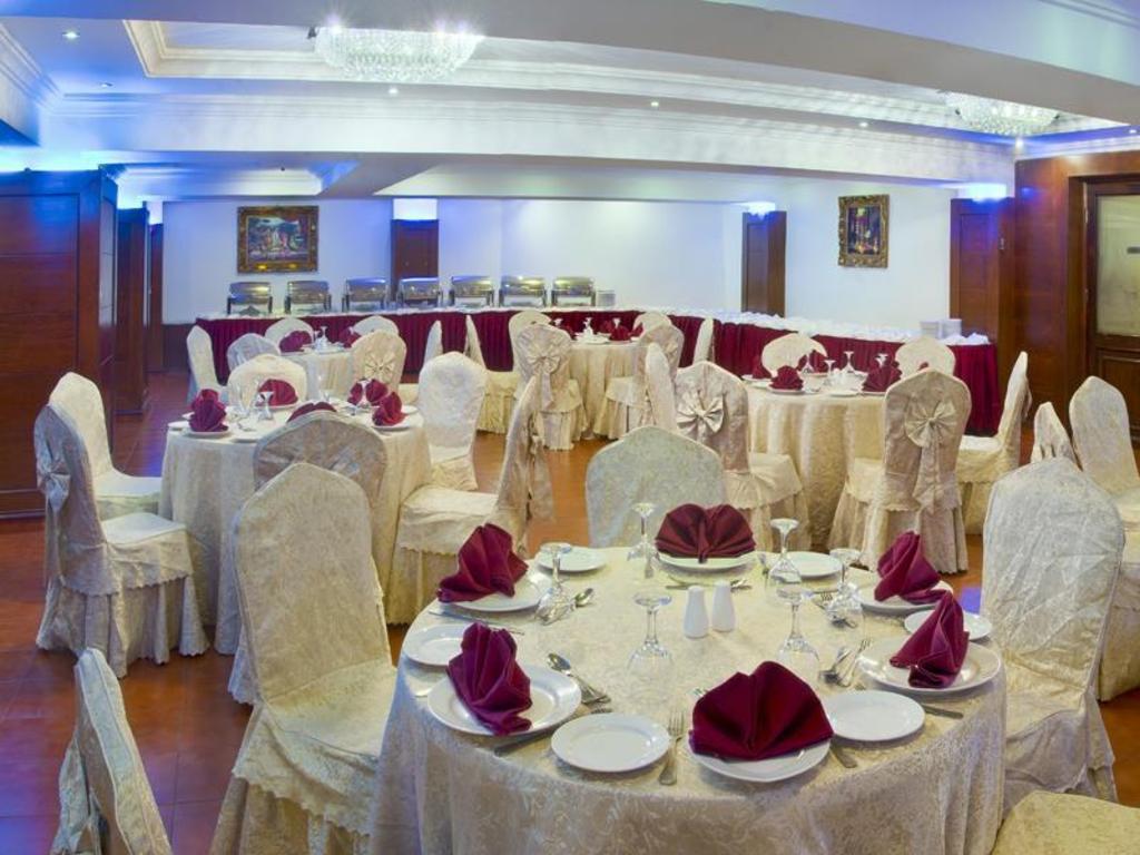 Concorde Makkah Hotel - image 7