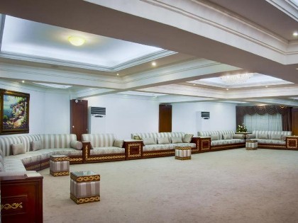 Concorde Makkah Hotel - image 8