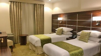 Refaaf Al Azizia Hotel - image 15