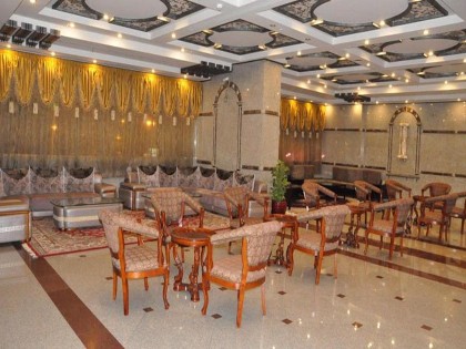 Refaaf Al Azizia Hotel - image 2
