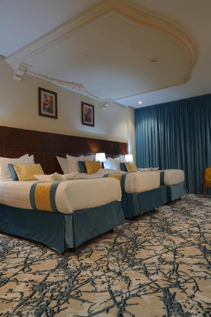Nawazi Watheer Hotel - image 18