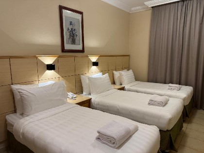 Al Massa Bader Hotel - image 16