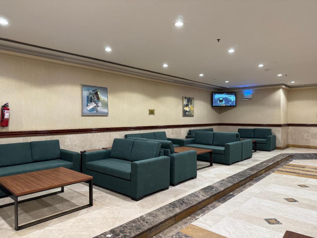 Al Massa Bader Hotel - image 7