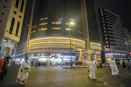 Emaar Grand Hotel - image 2