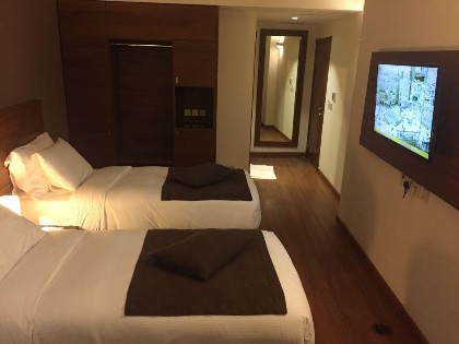 Al Thuria Hotel - image 11
