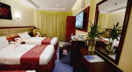 al-waleed tower hotel - image 3