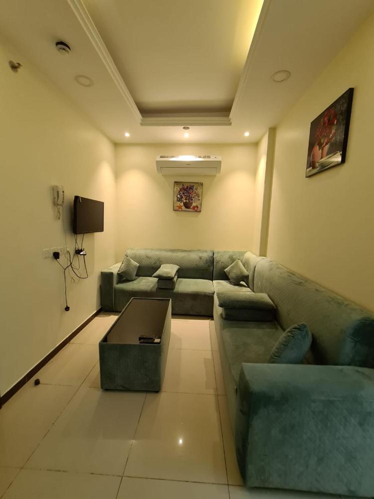 Rekaz Aparthotel - image 7
