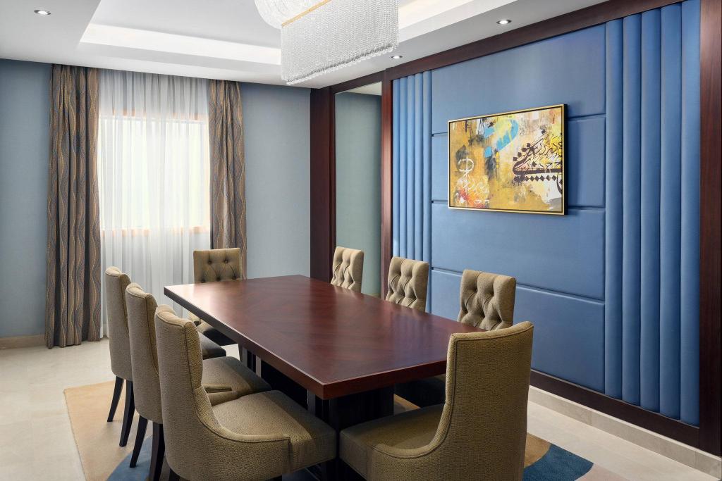 Sheraton Makkah Jabal Al Kaaba Hotel - image 5