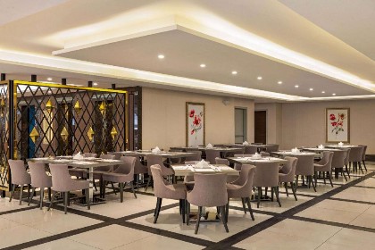 Ramada by Wyndham Makkah Zad Al Tayseer - image 9