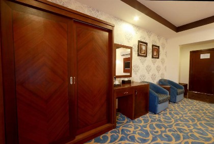 Burj Al Saif Hotel - image 18