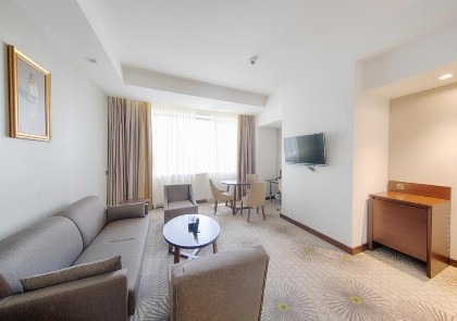 Holiday Suites Al Aziziah - image 16