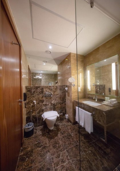 Holiday Suites Al Aziziah - image 4
