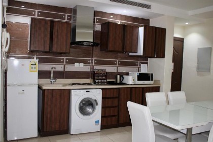 Shouel Inn Furnished Apartments - image 4