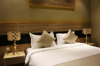 Lamar Albait Hotel - image 17