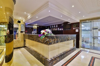 OYO 425 Hotel Manazil Alfouz - image 5