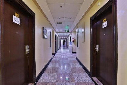 OYO 425 Hotel Manazil Alfouz - image 8