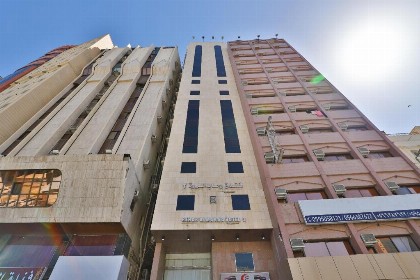 OYO 424 Rehab Al Marwa Hotel 2 - image 1