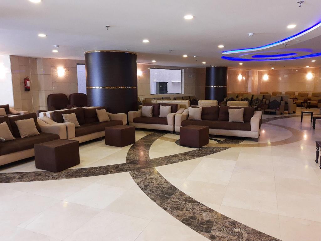 OYO 452 Eskan 7 Hotel - image 2