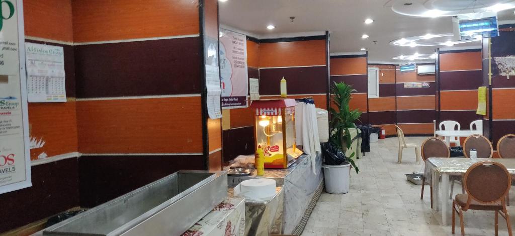 OYO 475 Al Rafidien Almasi Hotel - image 3