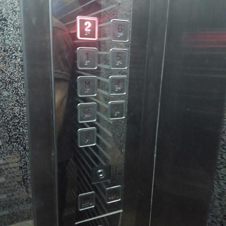 OYO 498 Al Rashdoon Hotel - image 7