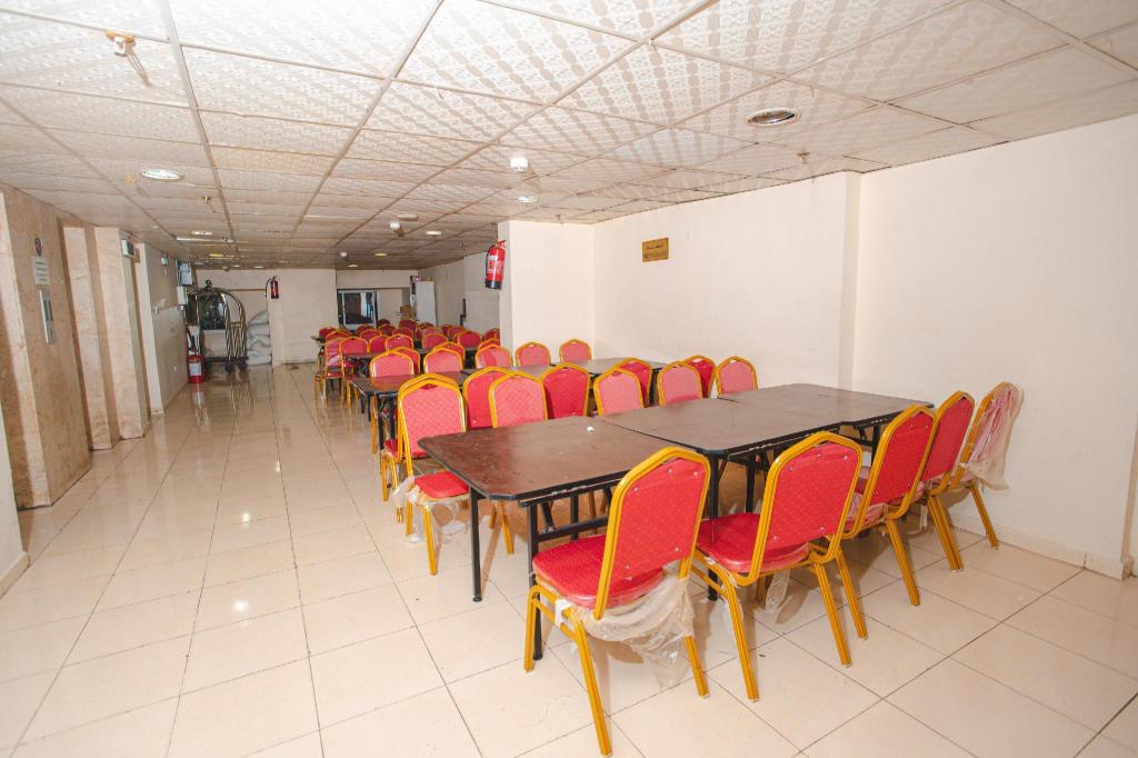 OYO 477 Manar Al Eiman - image 7
