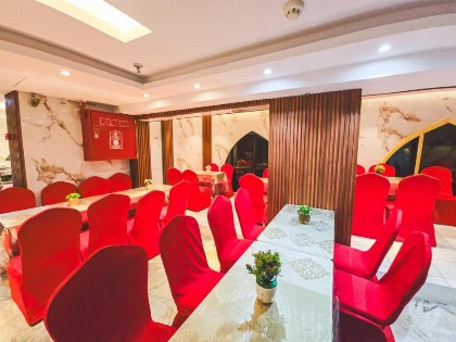 Jawad Al-Taj Hotel - image 10