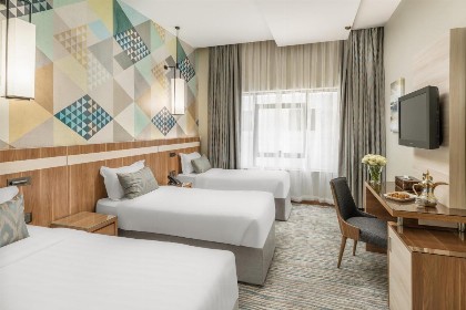 Roots Hotel - image 2