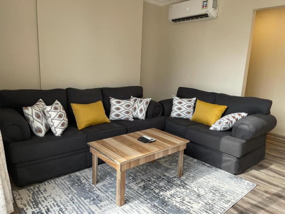 Altelal Tower Apartment - image 7