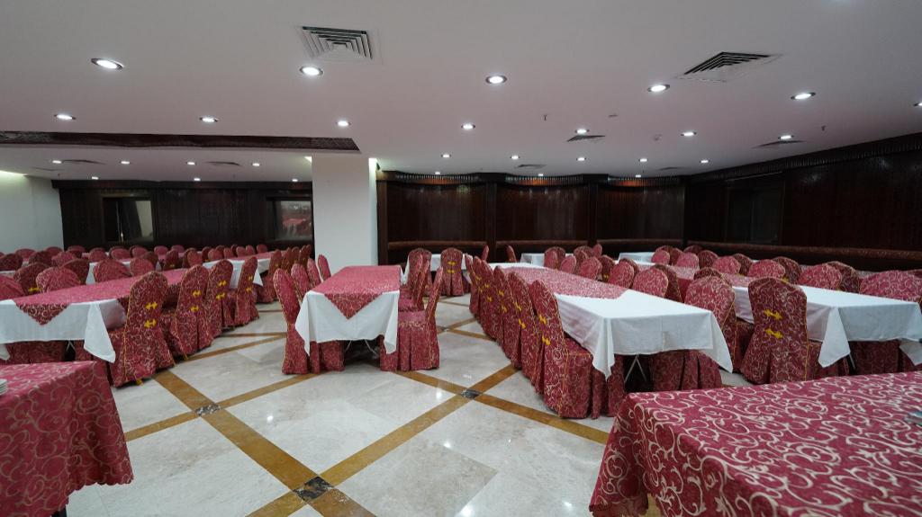 Al kiram Hotel - image 4