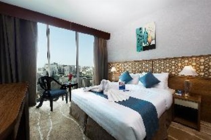 Sunrise Hotel - image 3