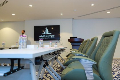 Nawazi Towers Hotel - image 9