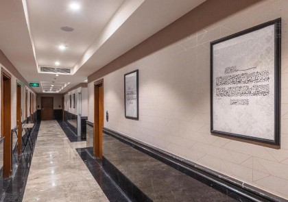Manazel Al Zaireen Hotel - image 17