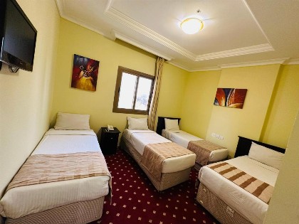 Majd Al Mohagerin Hotel - image 3