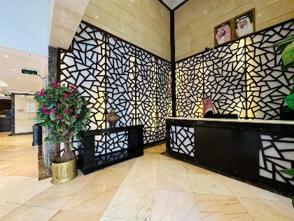 Majd Al Mohagerin Hotel - image 4