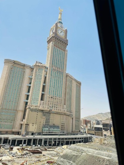 Majd Al Mohagerin Hotel - image 5