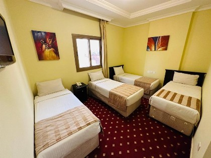 Majd Al Mohagerin Hotel - image 6