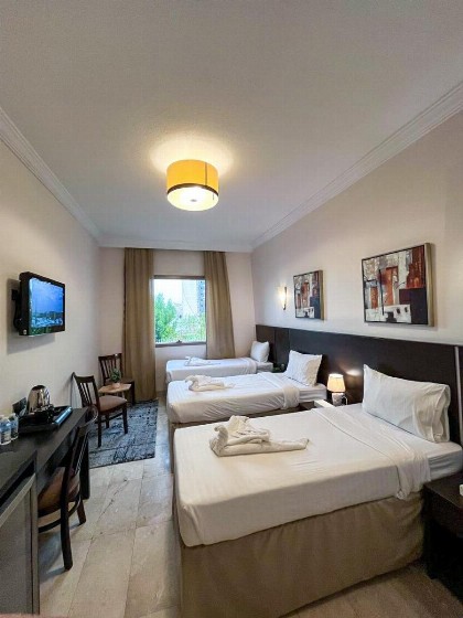 Hussein Beyari Hotel - image 1