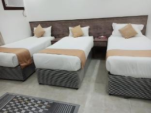 Sama Seoul Hotel Triple Room - image 3