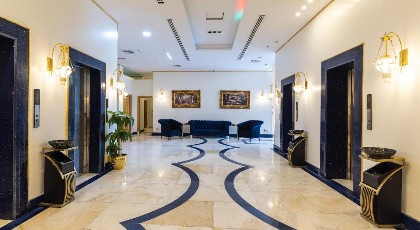 Montana Al Azizia Hotel - image 8
