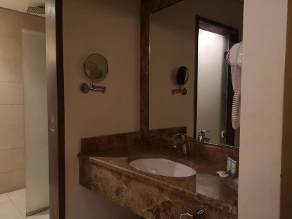 فندق تحسين العزيزية-Tahseen Azizia Hotel - image 4
