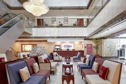 Makarem Al Bait Al Azizia Hotel - image 2