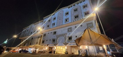 شقة من غرفة نوم وصالة - image 7
