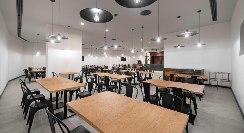 Park Inn by Radisson Makkah Thakher Algharbi - image 7