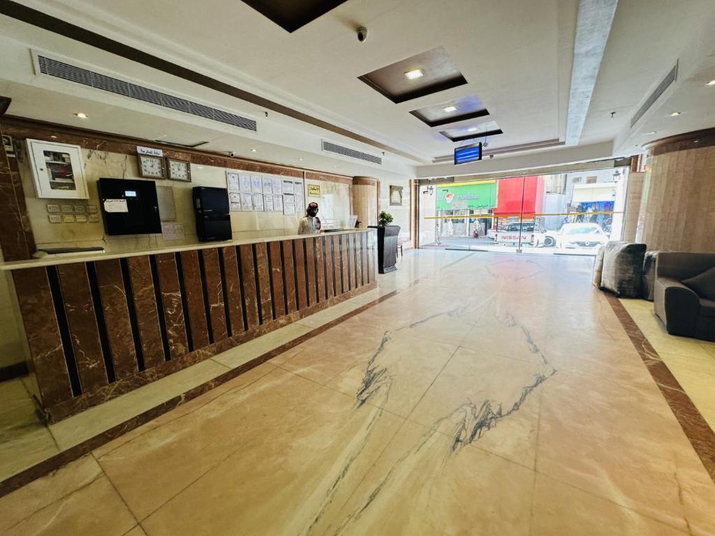 Rushud Al Majd Hotel - image 3